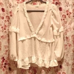Elegant White Ruffled Women's Top